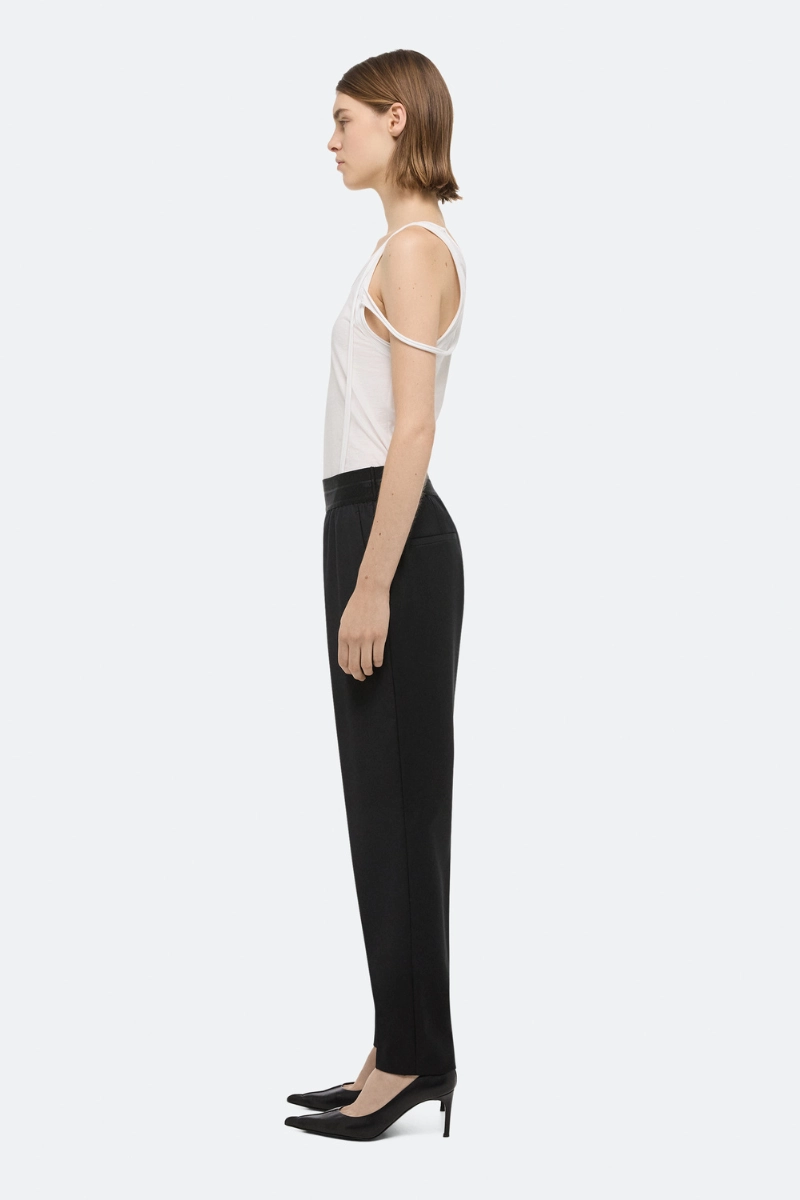 Travel Ready Minimal Waistband Tapered Wool Trousers