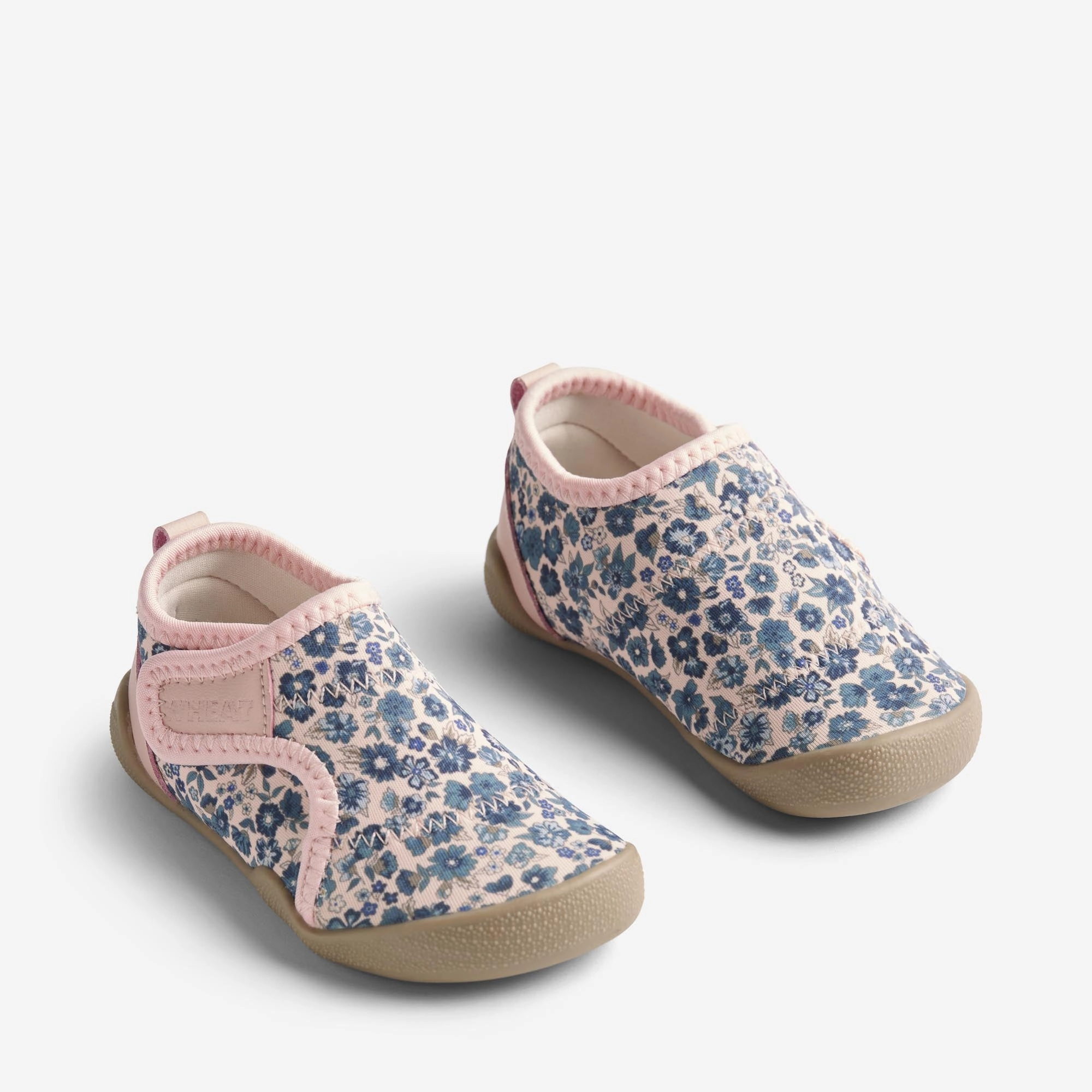 Beach Shoe Shawn - blue flower meadow Supportive Comfort