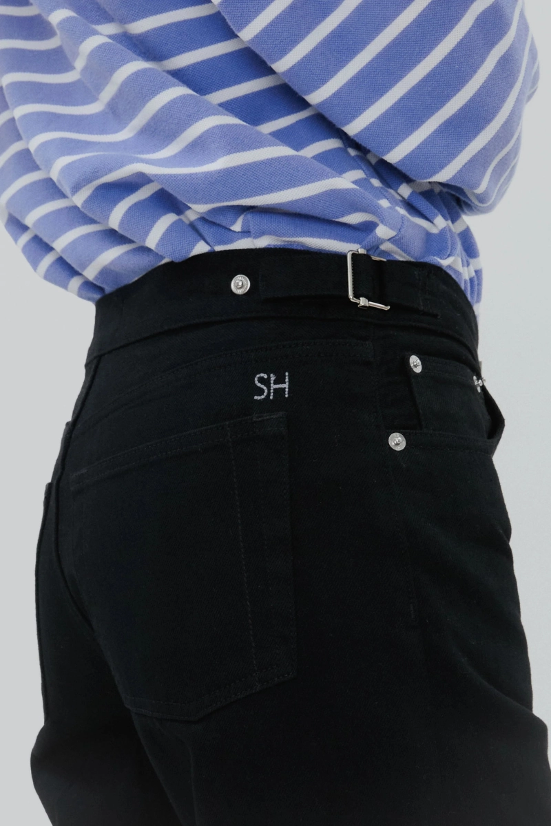 Daily Go Buckle Jeans