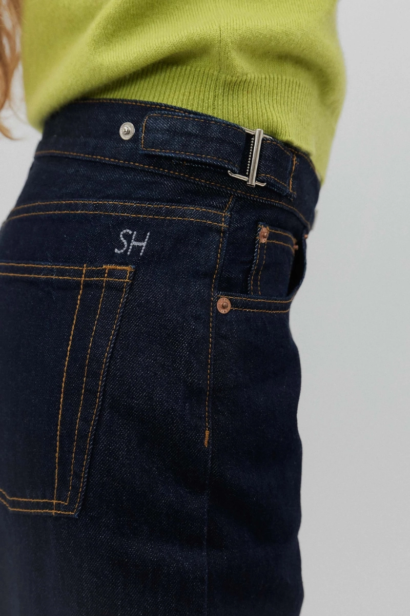 Simple Choice Buckle Jeans