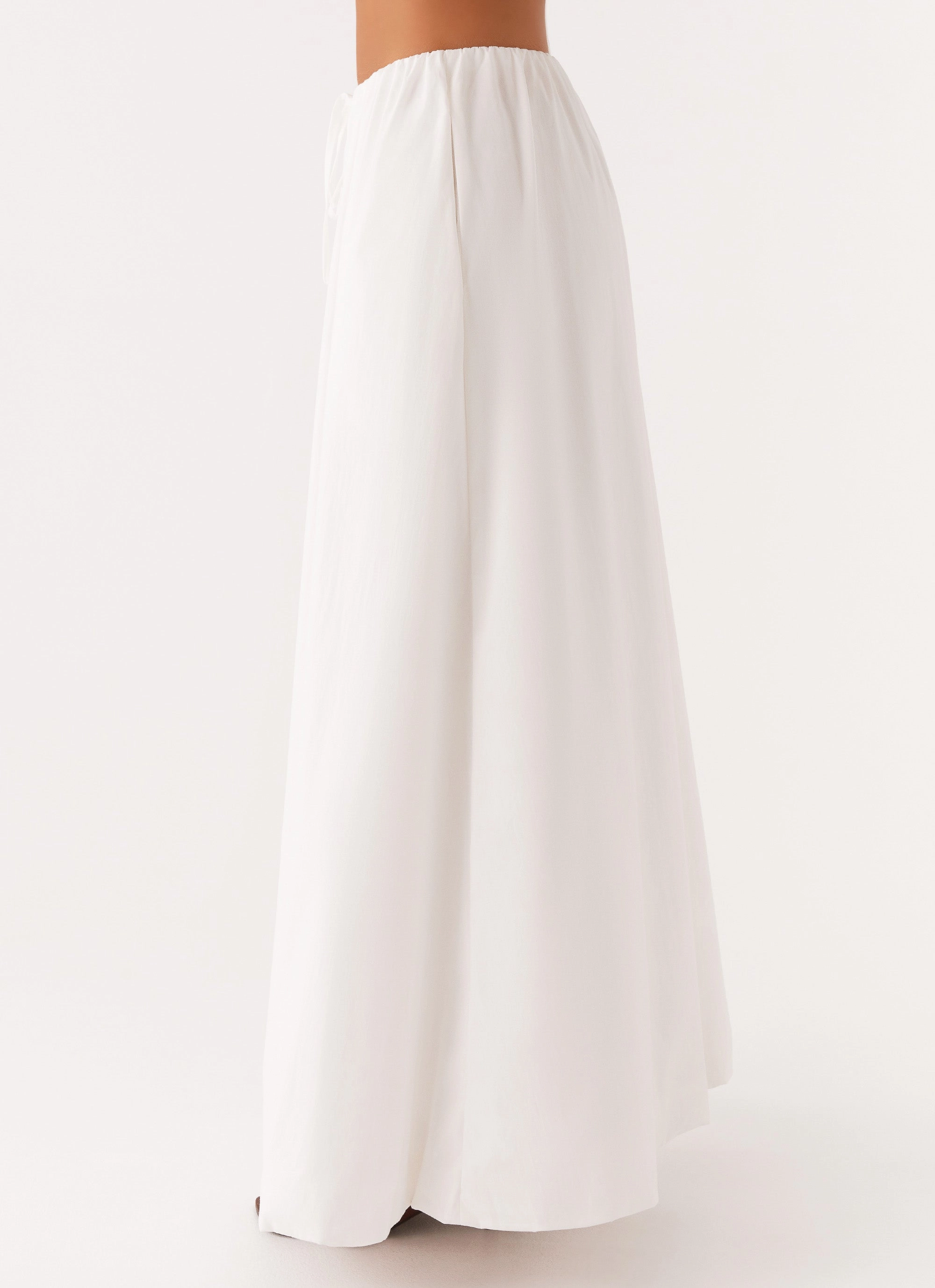 Cheryl Maxi Skirt - White Neutral Look