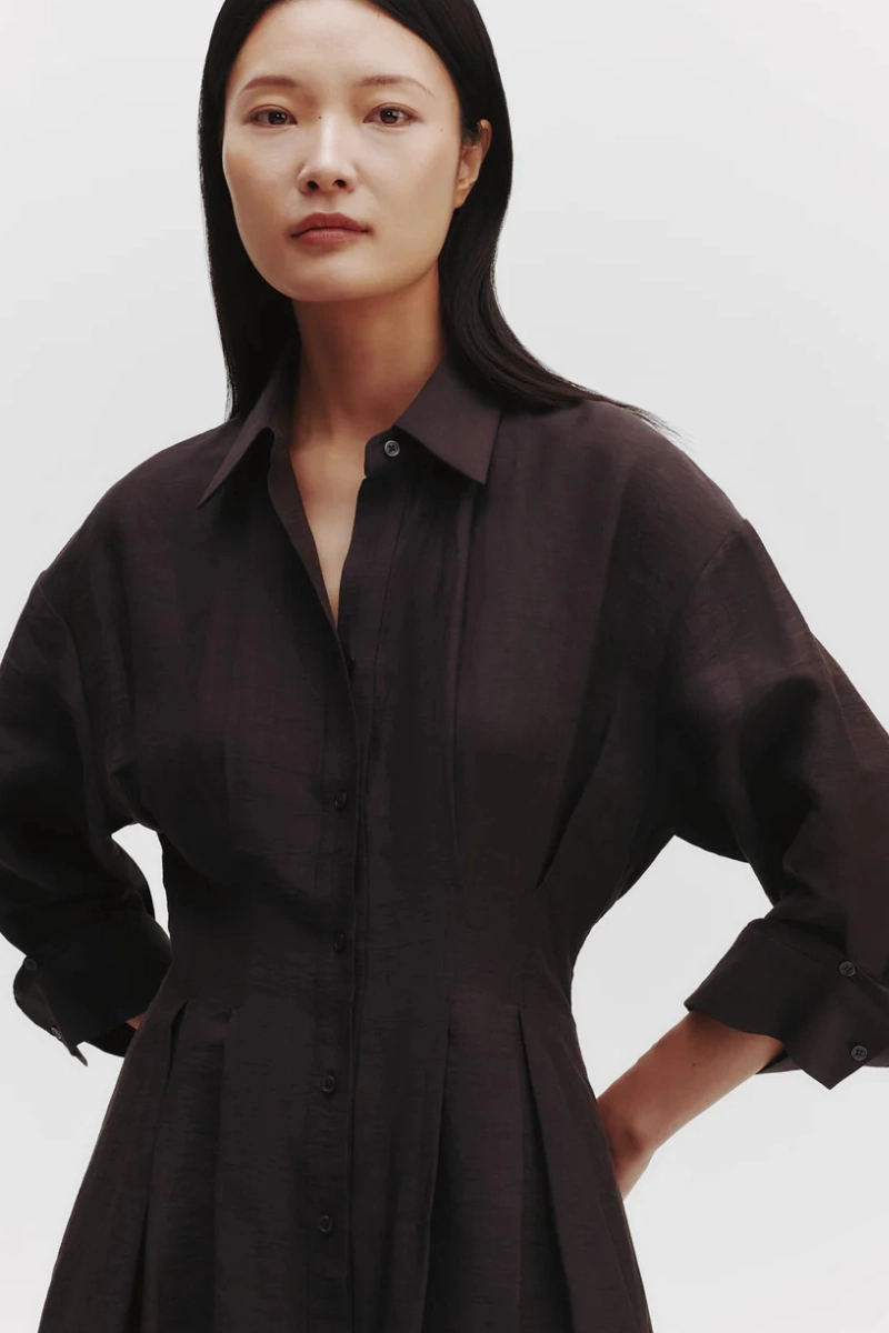 M Dress V Neckline Sleek Waistband