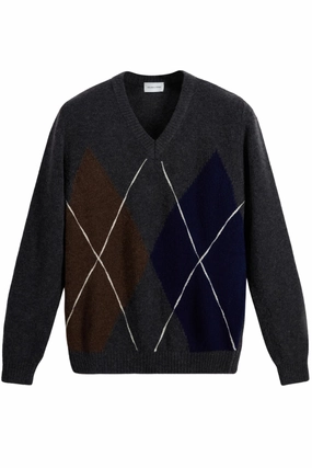 Diamond Jacquard V-Neck Soft Touch Comfort Knitted Warmth