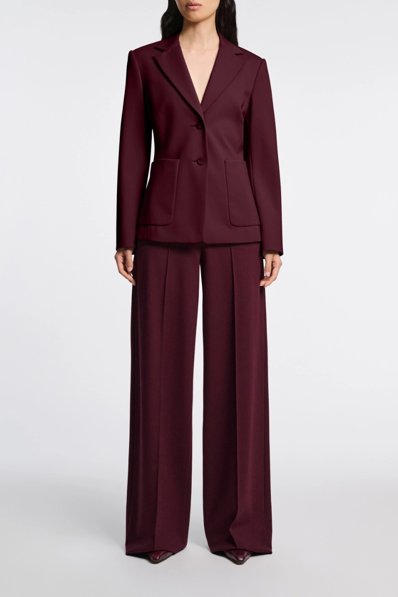 TemperatureRegulating WaterRepellentFabric Emotional Essence Jacket