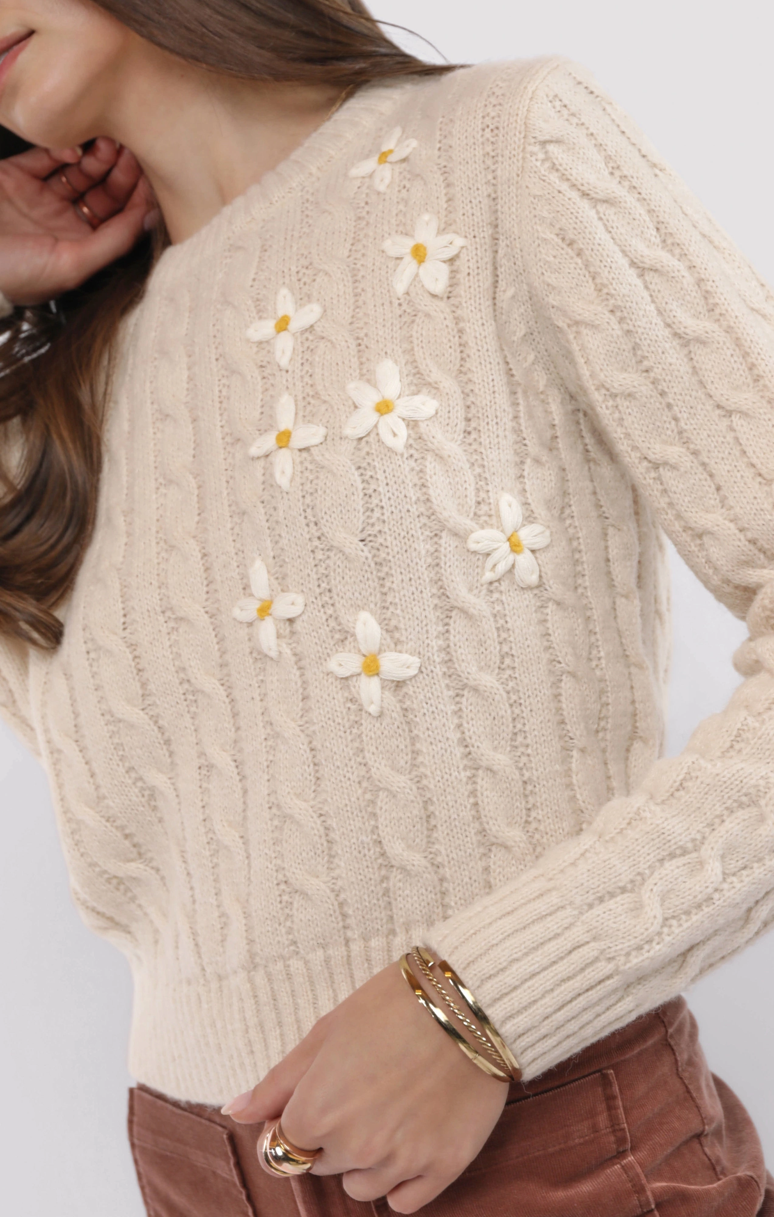 Street Style Sadie and Sage Lulu Embroidered Daisy Sweater
