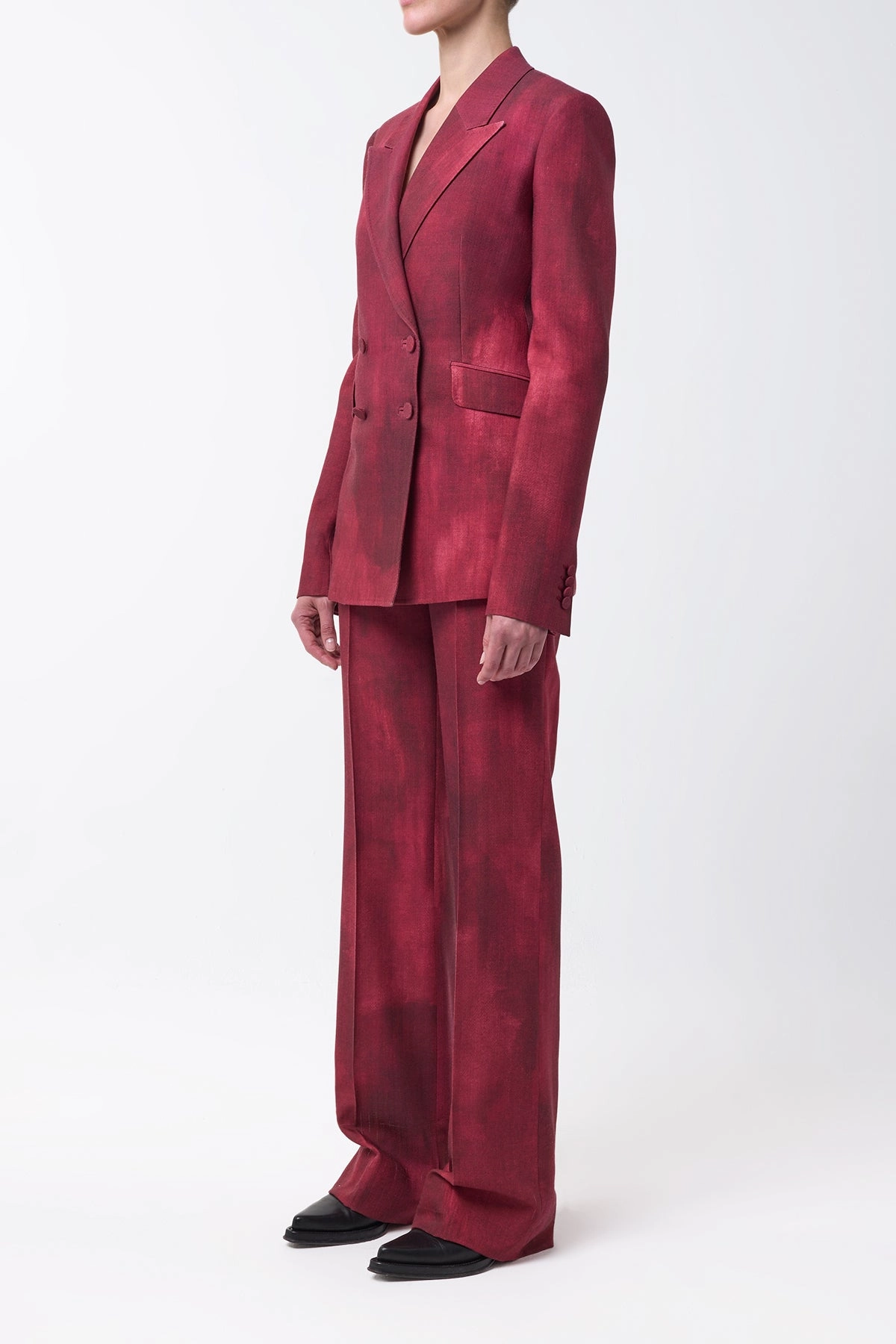 Sharp Tailored Look Elegant Tailoring Angela Blazer in Bordeaux Virgin Wool