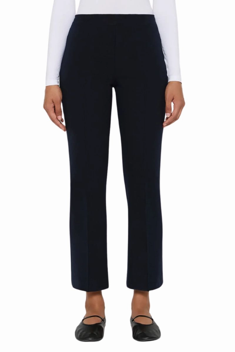 Sporty Fit Design ExpandableSidePanels Kick Pant