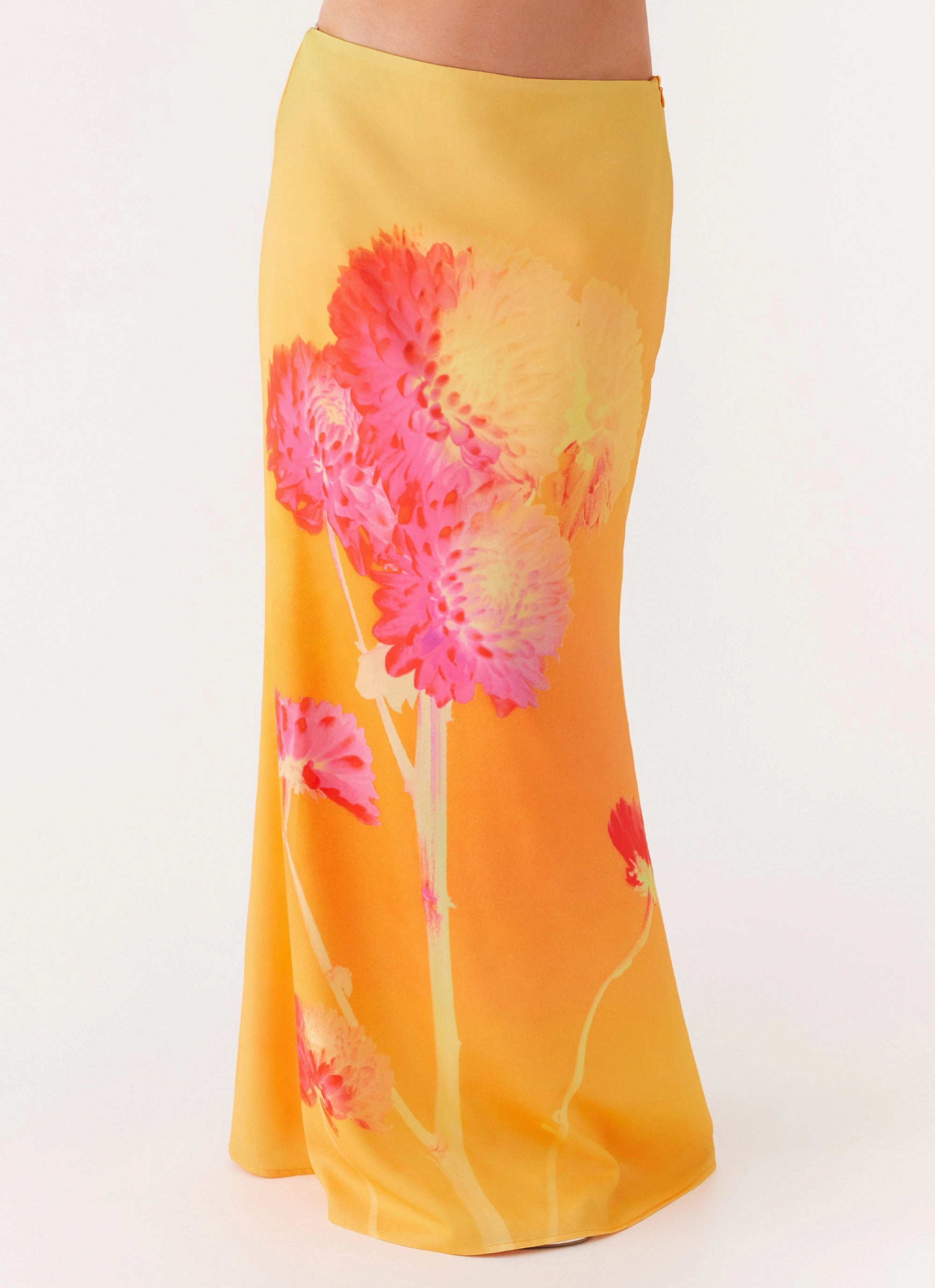 Glossy Texture Comfort Mood Marrakesh Maxi Skirt - Orange Floral