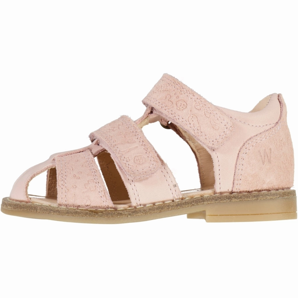 Sturdy Construction Macey closed toe - rose sand