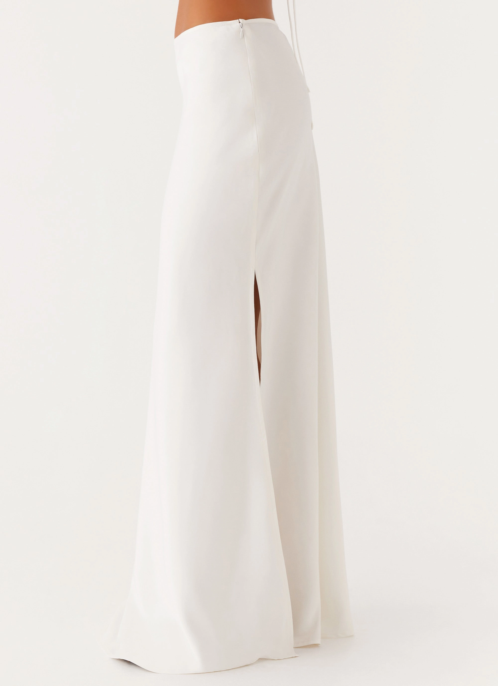 Mina Satin Maxi Skirt - White Outfit Mix Velvet Finish
