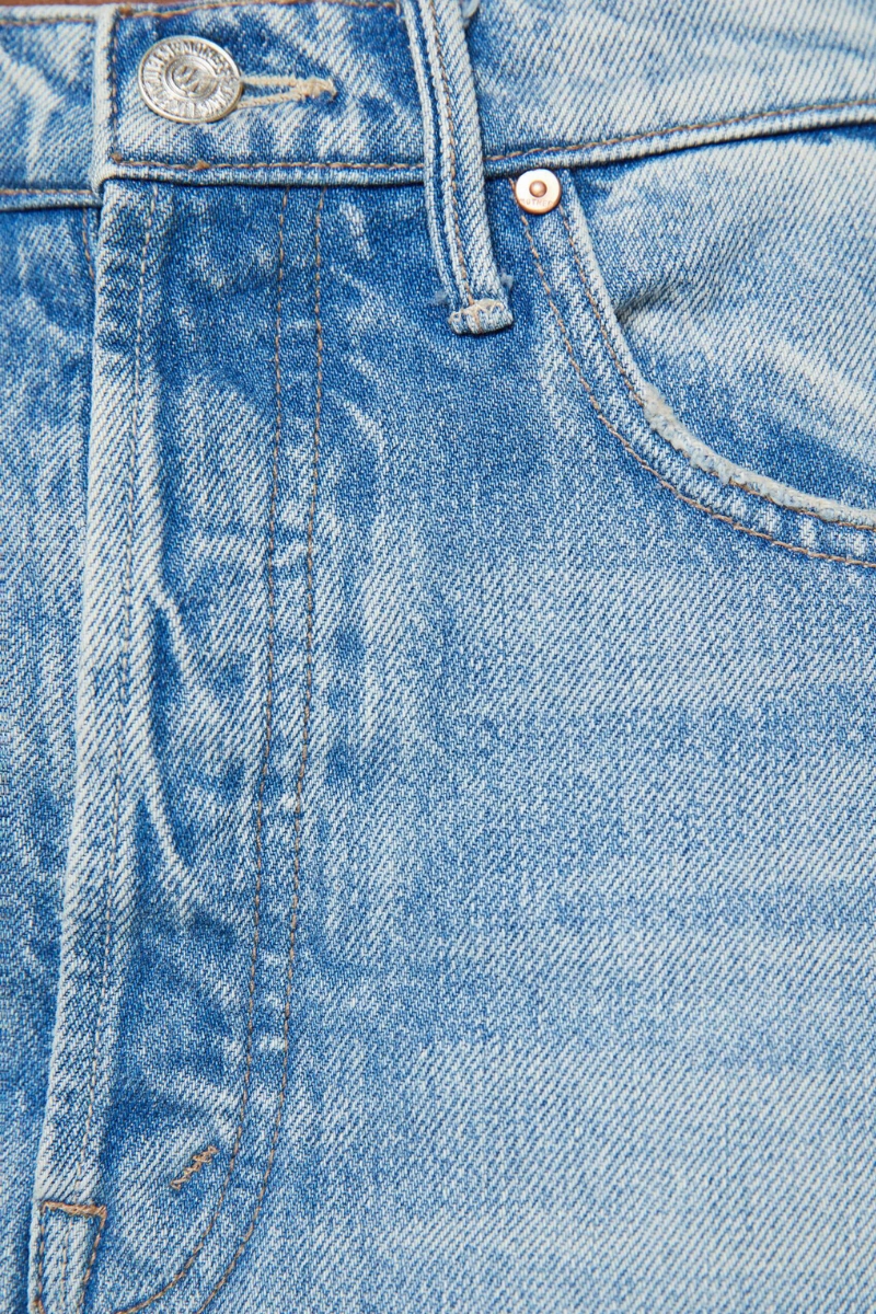 The Pipe Dream Button Sneak Fray Simple Comfort Balanced Look