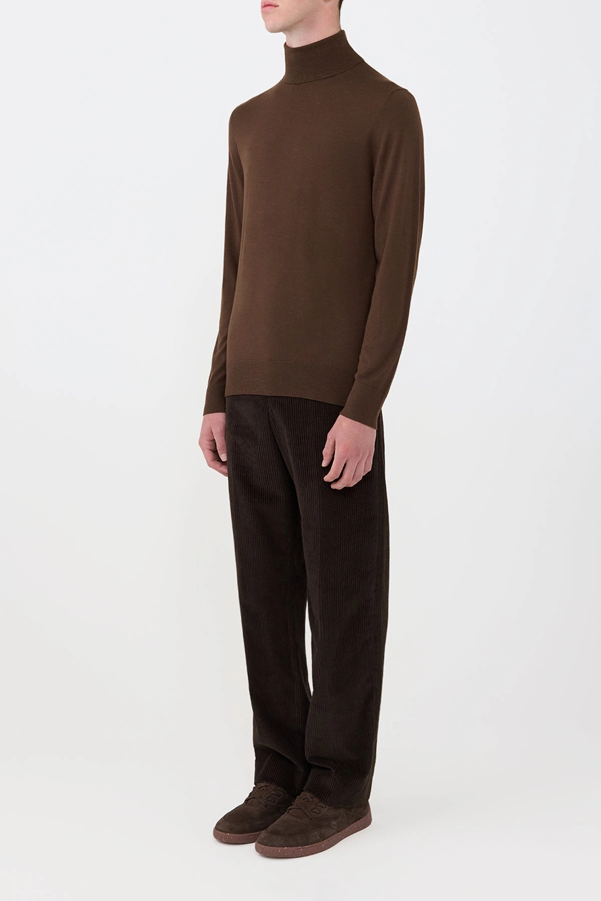 Weekend Classic NonRestrictive Cuff Design Jermaine Knit Turtleneck in Chocolate Merino Wool