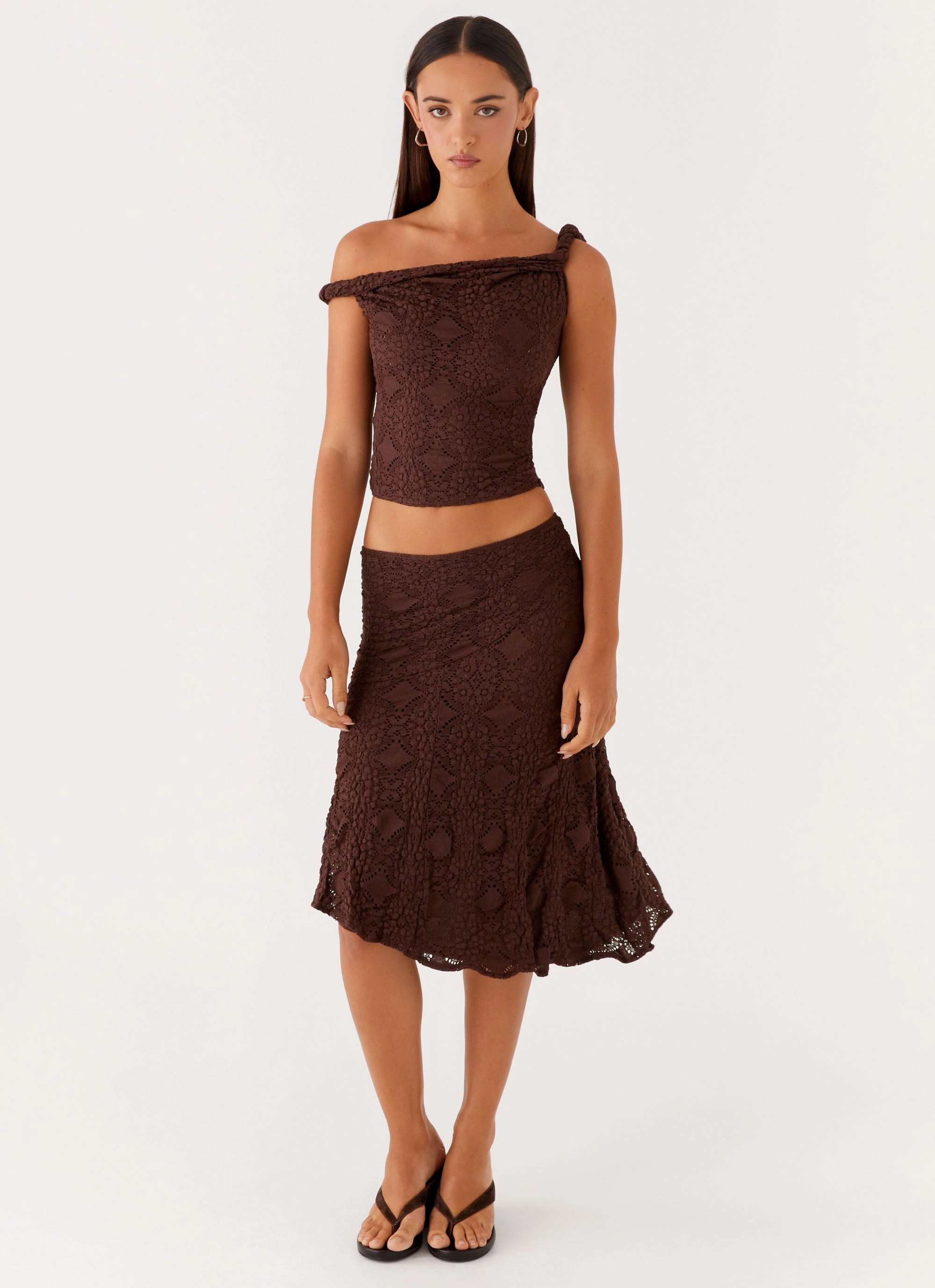 Diamond Sky Midi Skirt - Chocolate Sharp Look Quick Wear