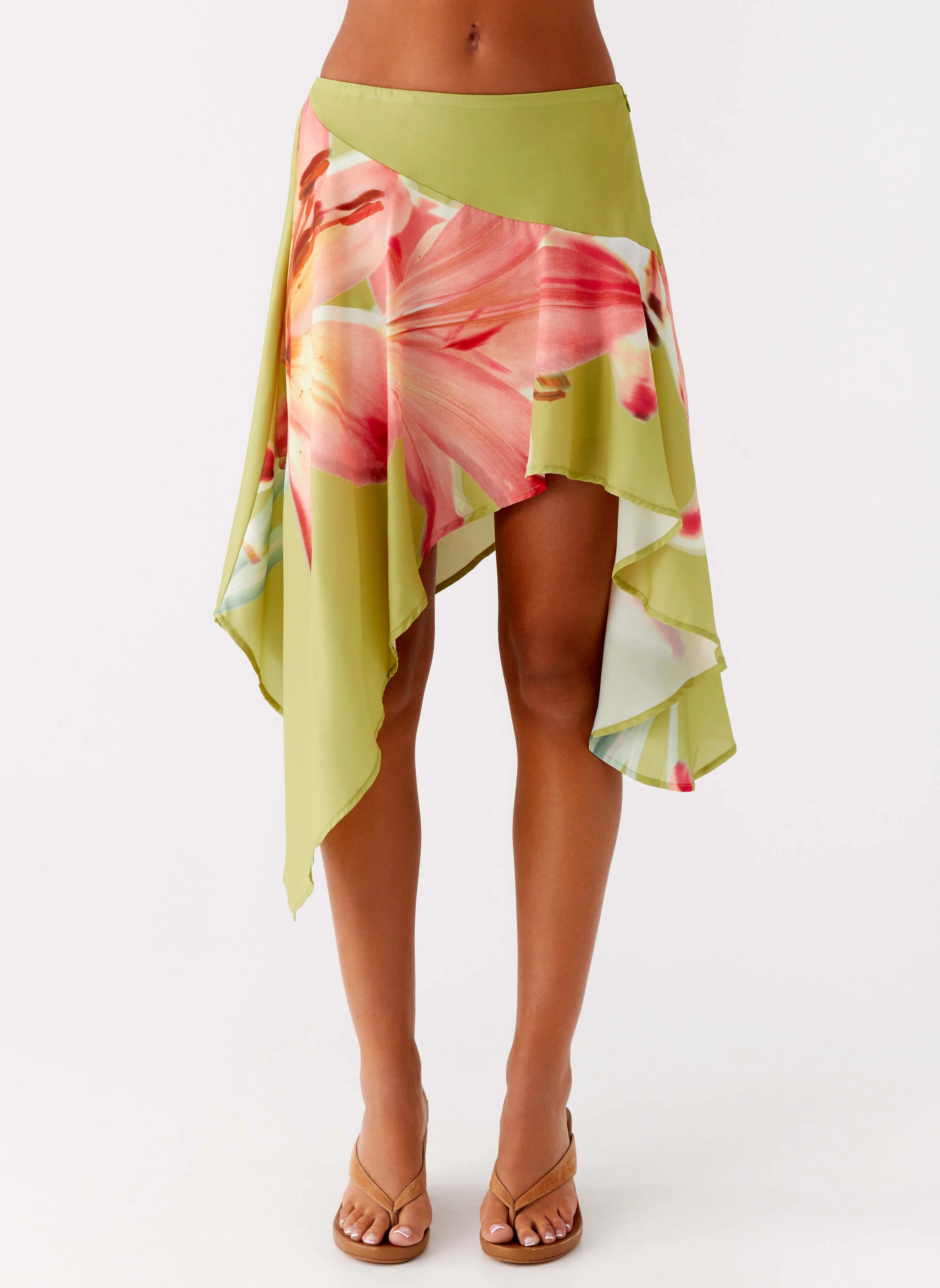 Kia Low Rise Asymmetrical Midi Skirt - Jungle Floral Fresh Energy quick dry