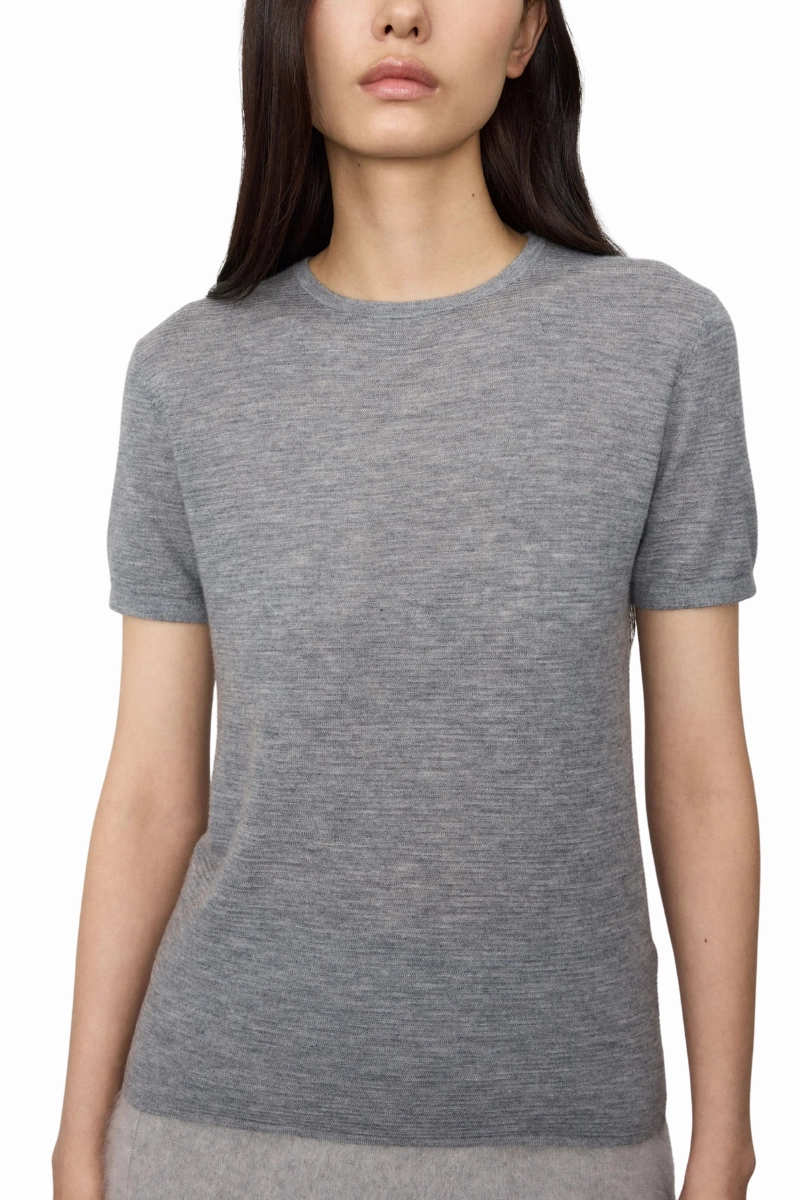 Breathable Fit Design The Ira T-Shirt