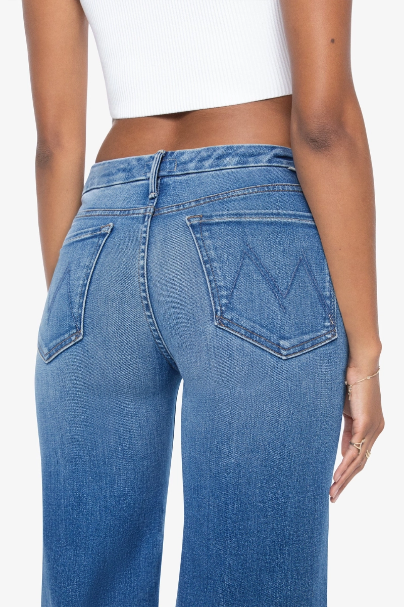 The Roller Fray Stretch Holiday Vibes Streetwear Fan Laidback Style