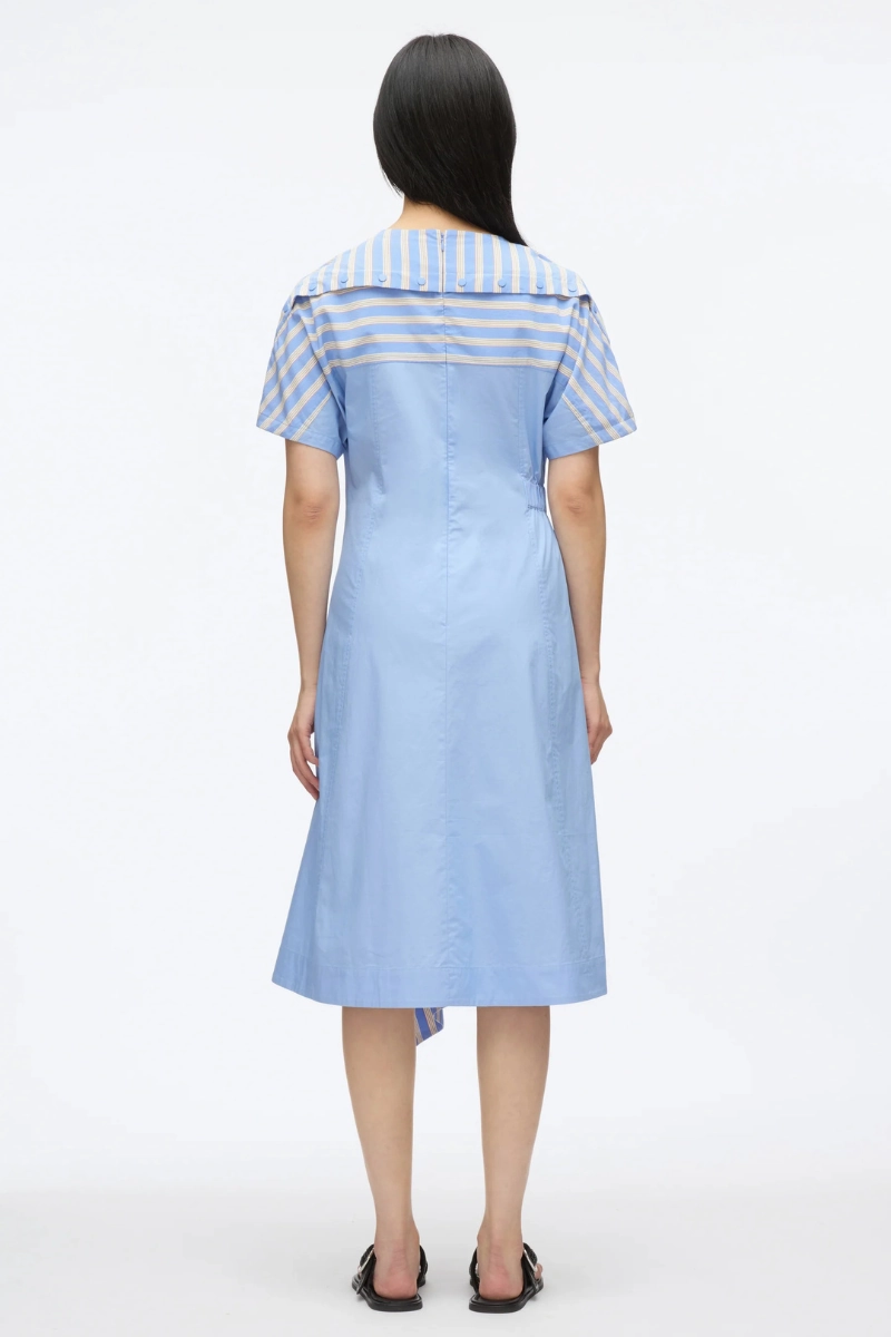 V-Neck Dress Minimal Detail Night Ready