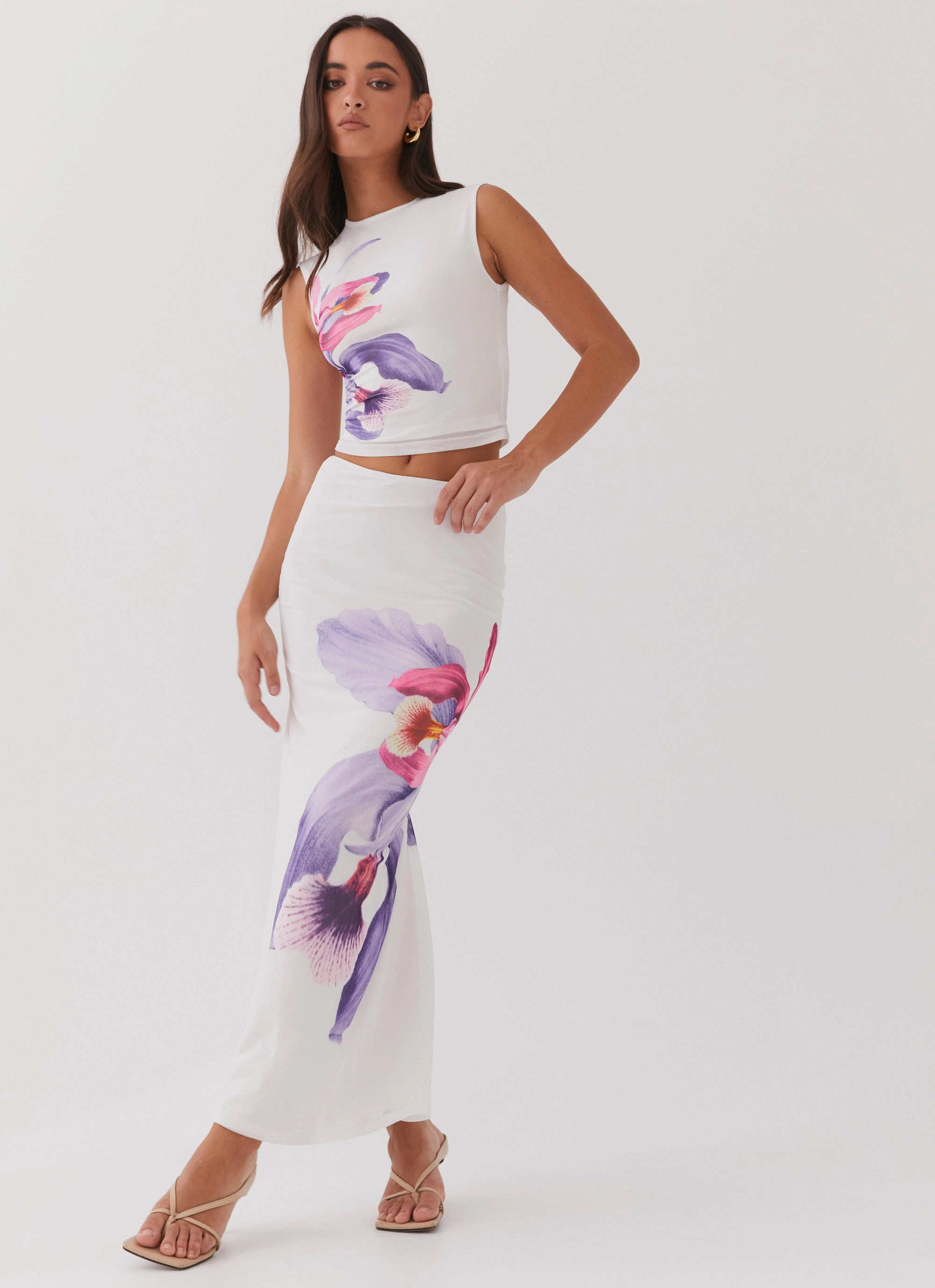 Smooth Feel Waiting For Dawn Mesh Maxi Skirt - White